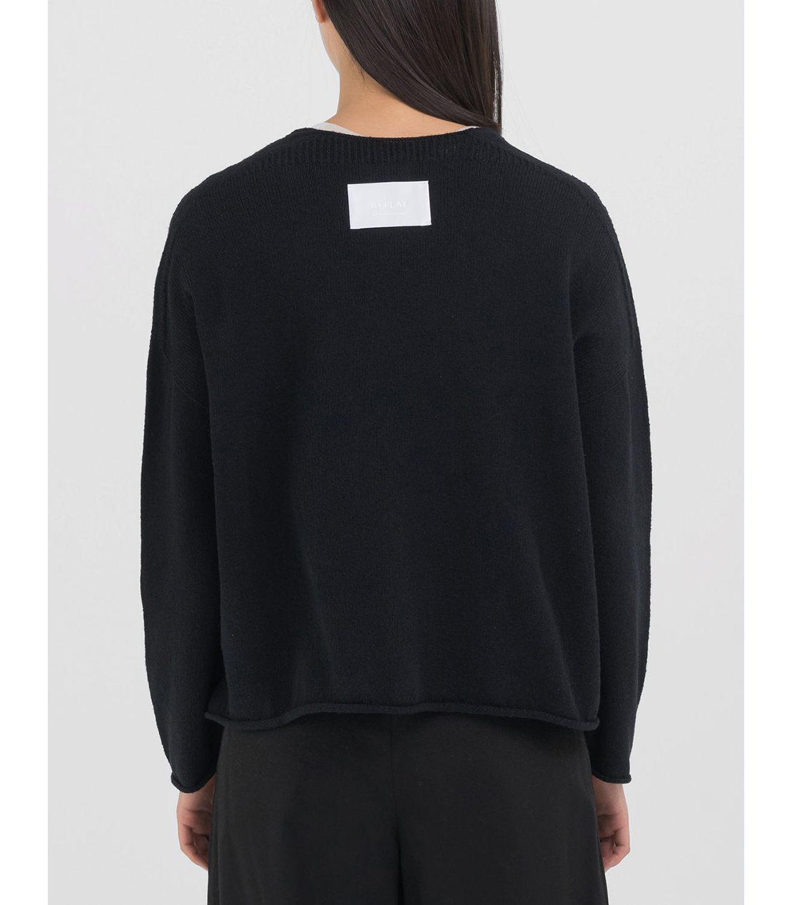 Vネッククロップドセーター 詳細画像 ブラック 2